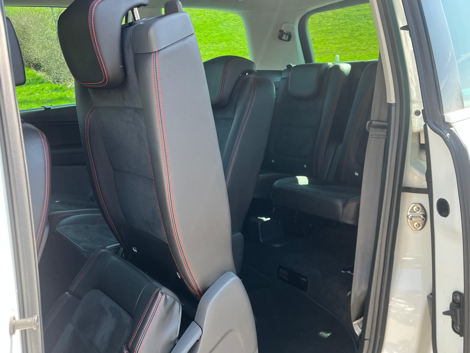 SEAT Alhambra 2.0 TDI Hola FR DSG-image-14