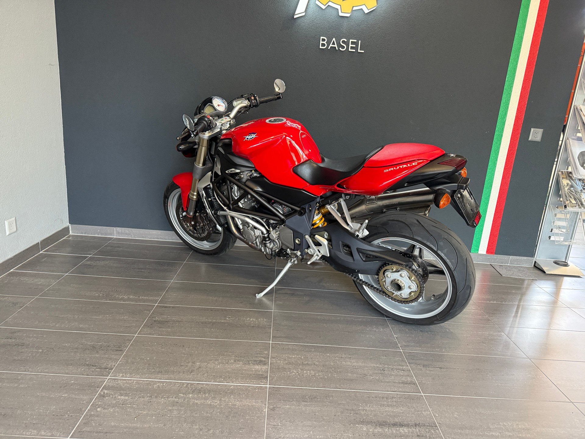 MV AGUSTA B4 Brutale 910-image-10