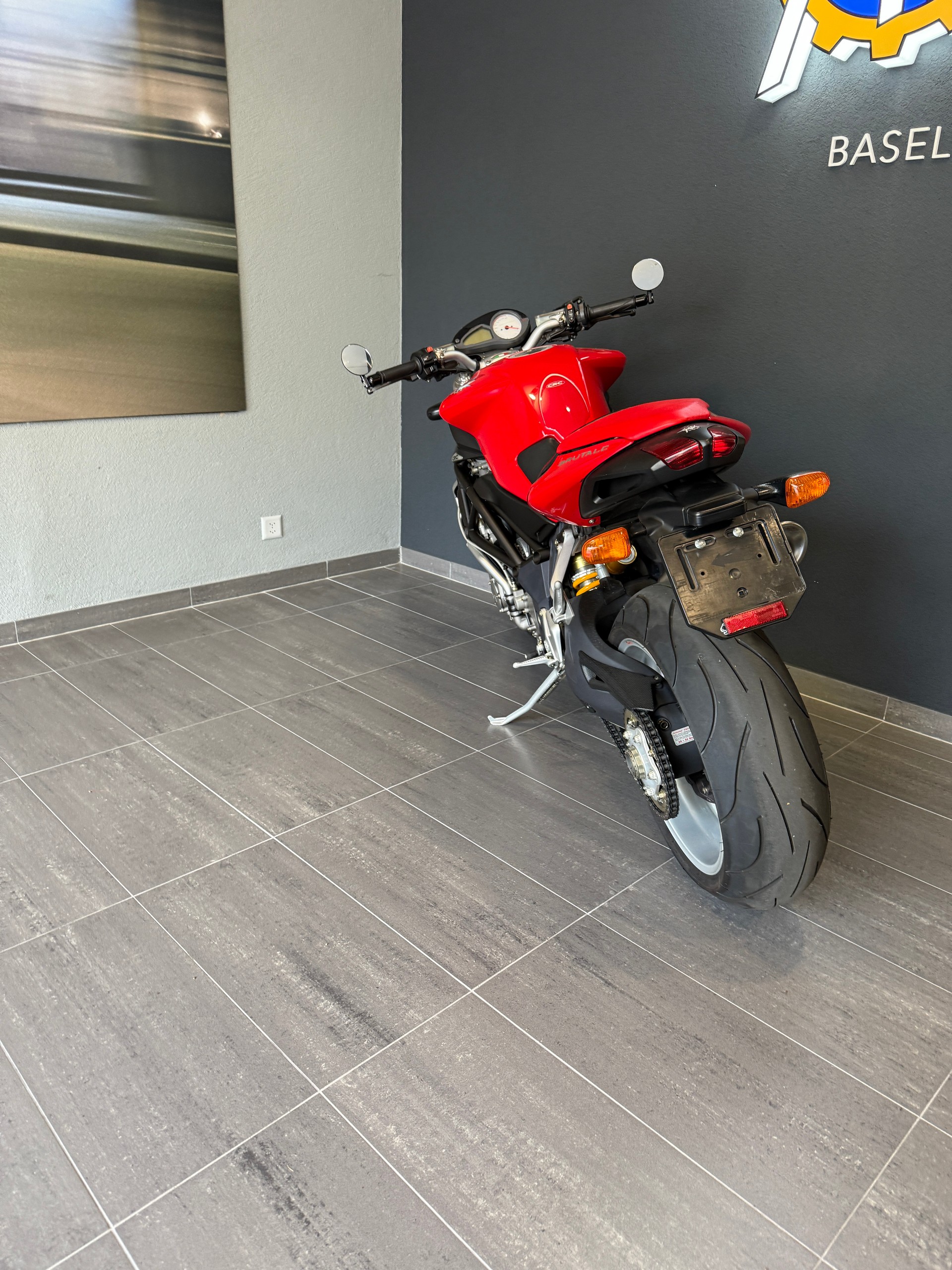 MV AGUSTA B4 Brutale 910-image-12