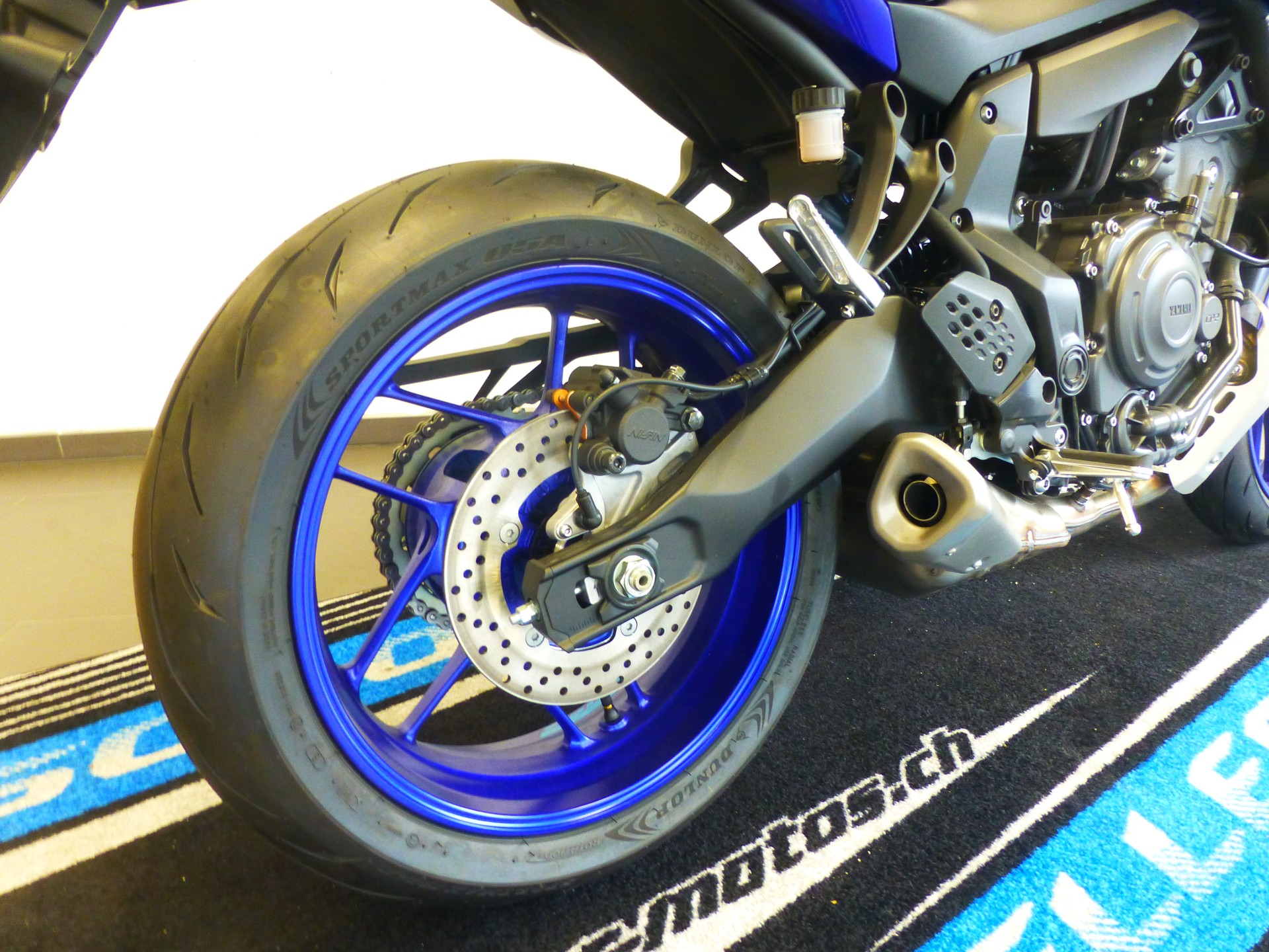 YAMAHA MT-07-image-12