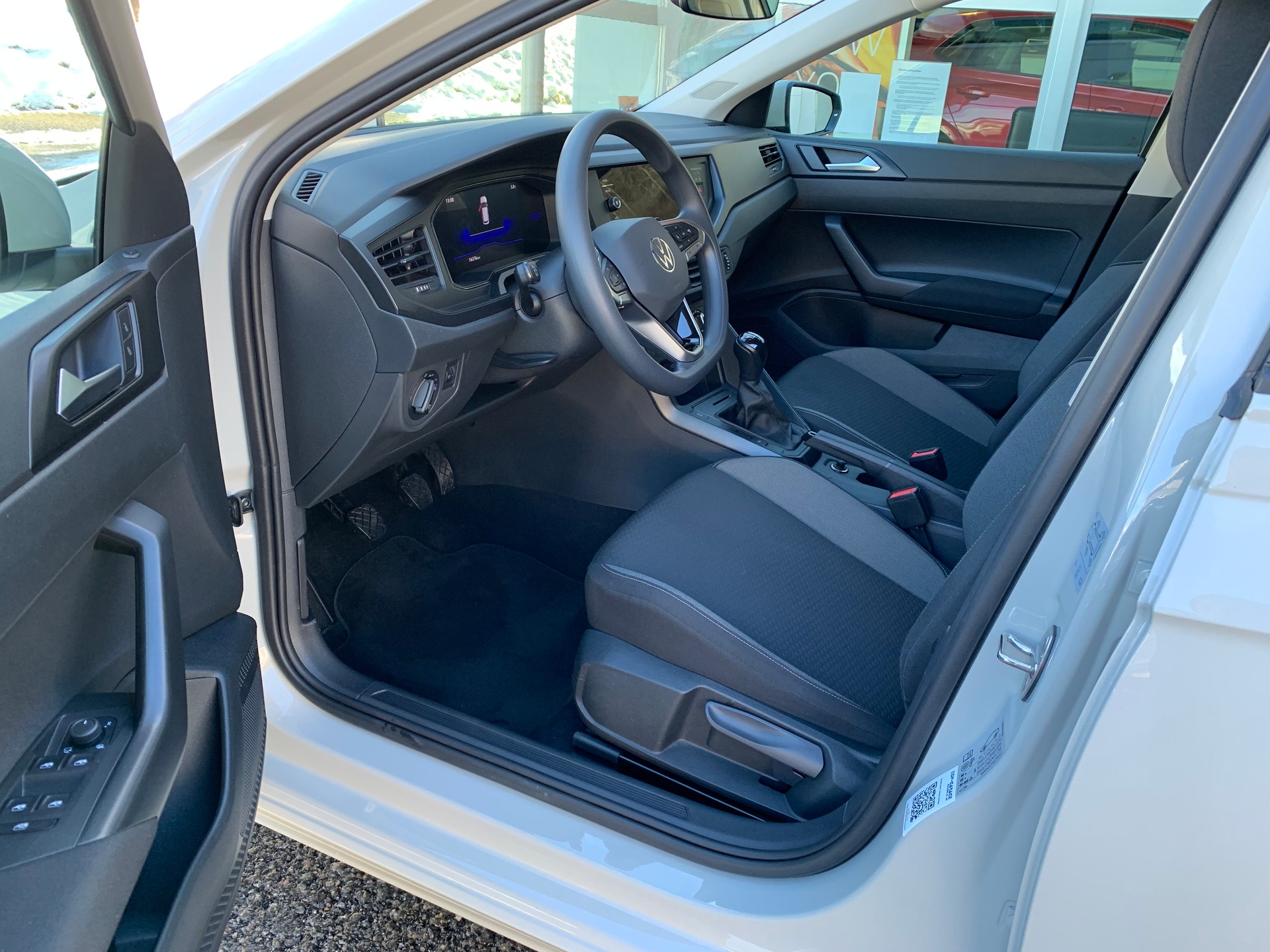 VW Polo 1.0 TSI Basis-image-7