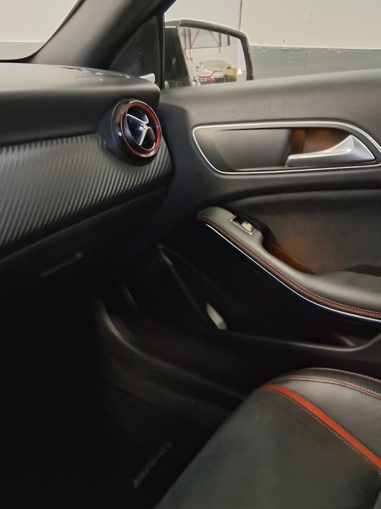 MERCEDES-BENZ A 45 4x4 AMG 4m-image-20