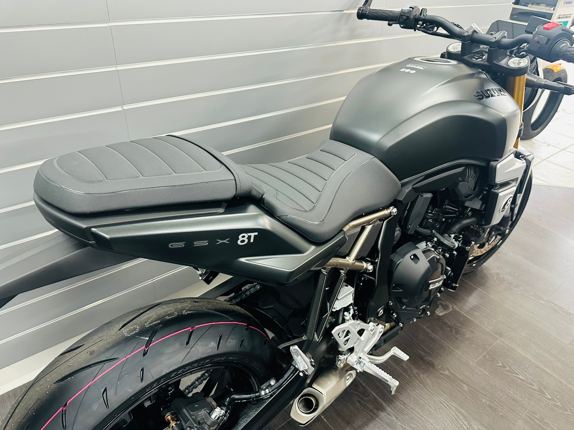 SUZUKI GSX-8T-image-3