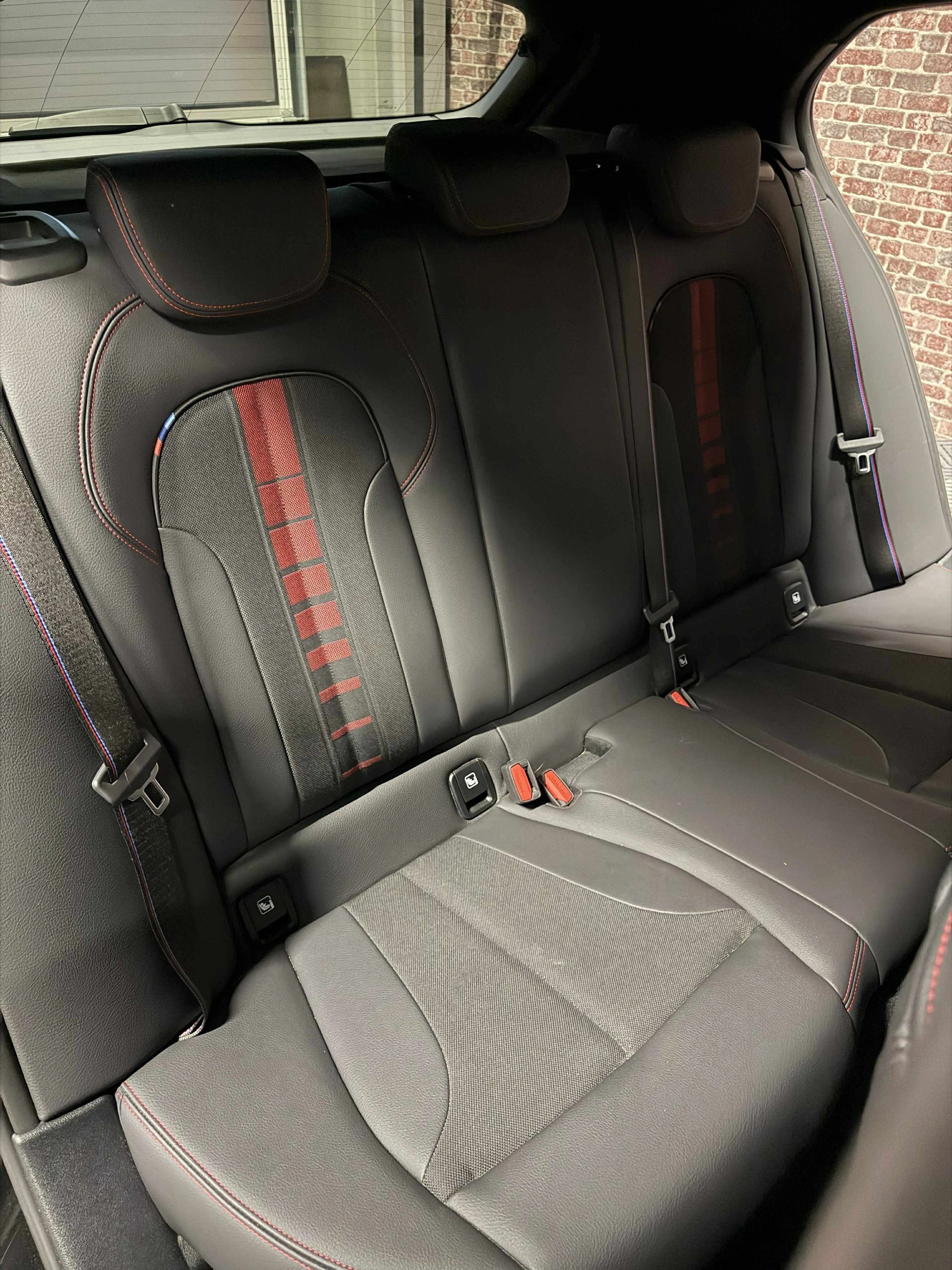 BMW 128ti M Sport Pro Steptronic-image-9