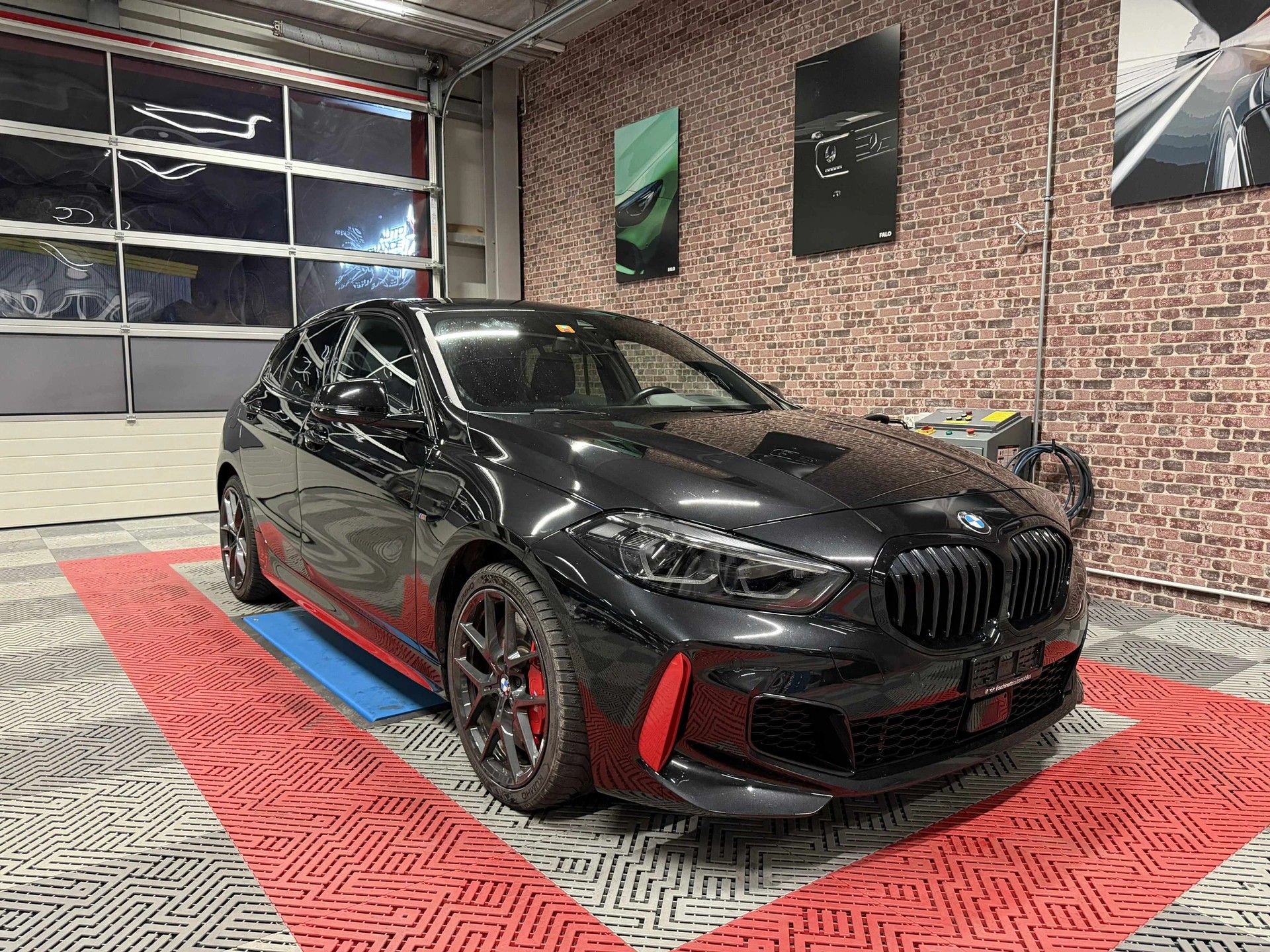 BMW 128ti M Sport Pro Steptronic-image-5