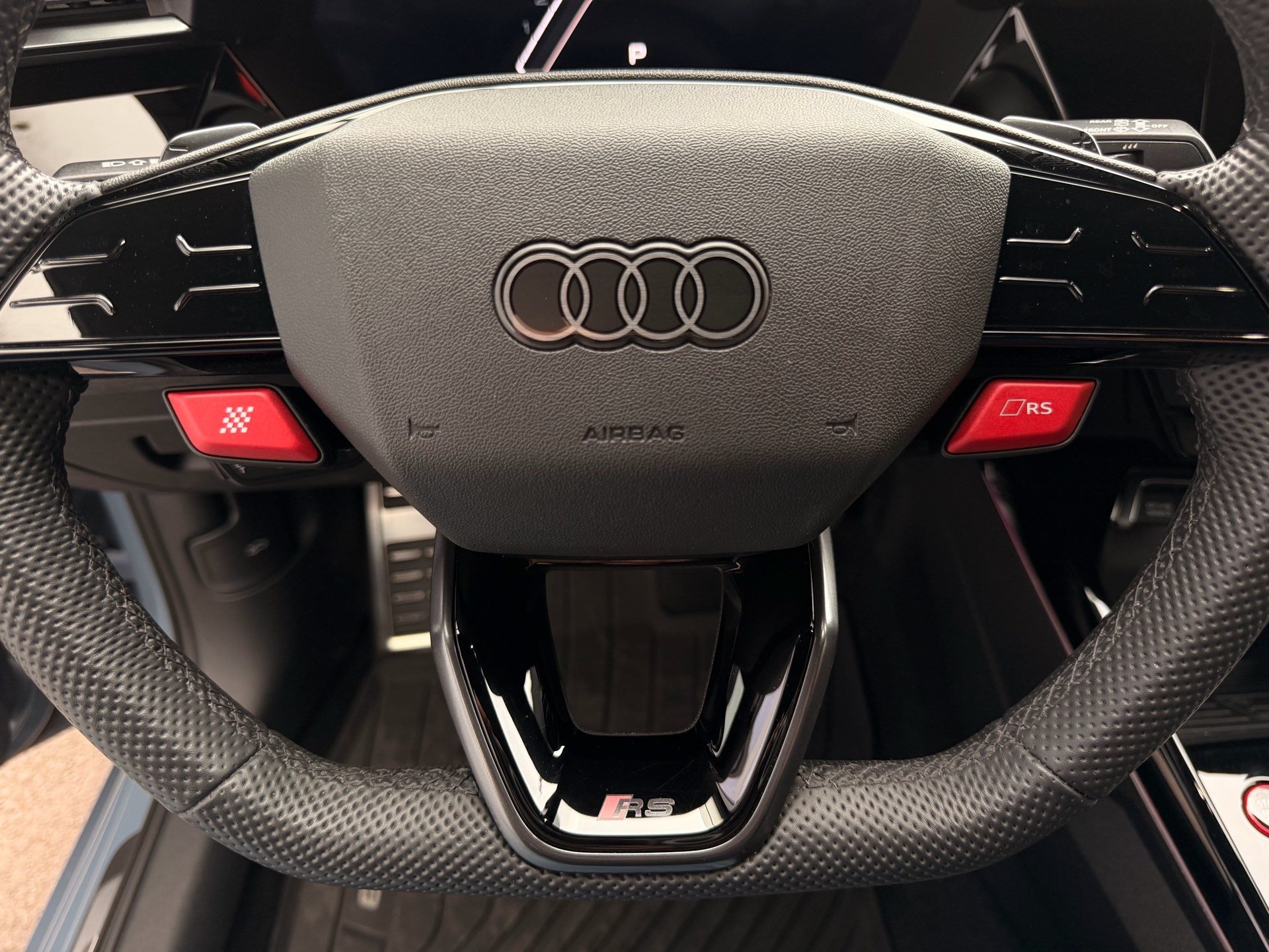 AUDI RS3 Sportback 2.5 400 PS TFSI QUATTRO *** KEMORAGRAU & KERAMIK BREMSEN ***-image-25