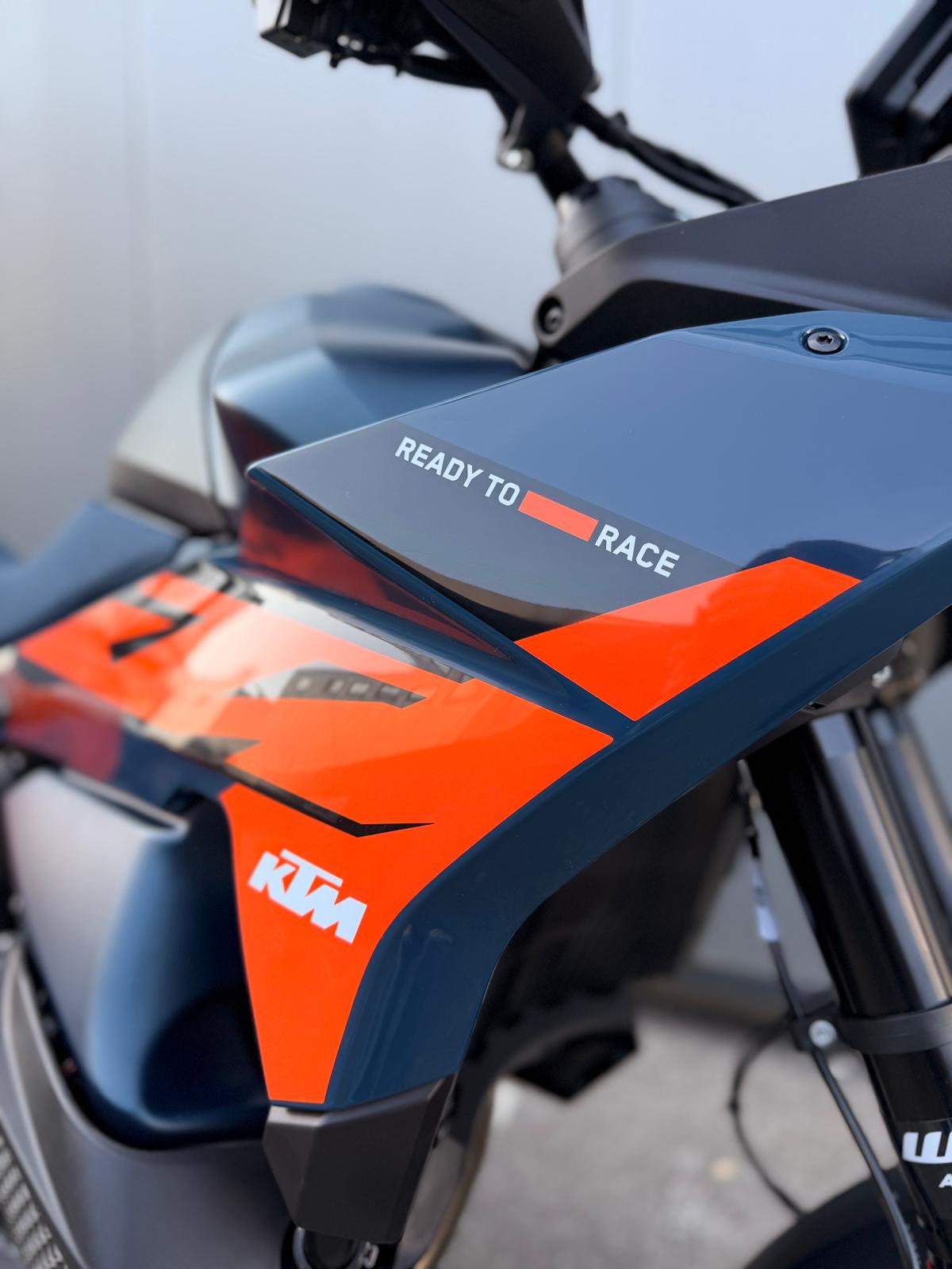 KTM 890 SMT 2026-image-7