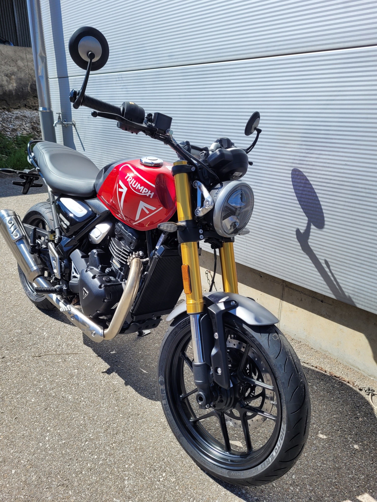 TRIUMPH Speed 400-image-1