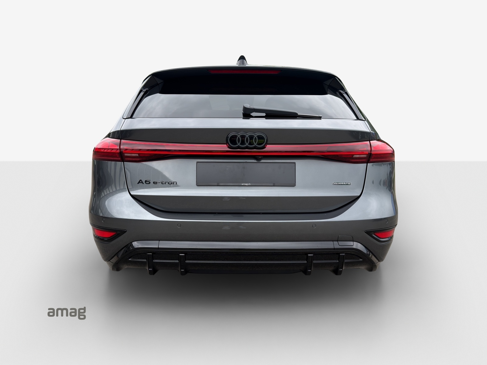 AUDI A6 Avant e-tron quattro-showroom-element-3