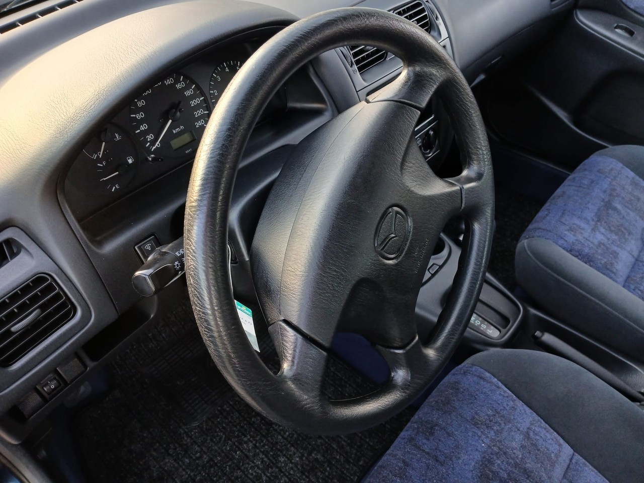 MAZDA 2.0 16 V-image-9