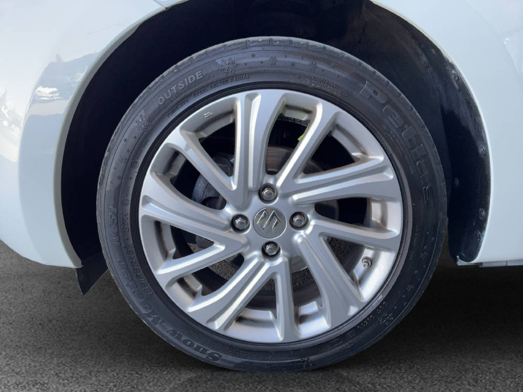 SUZUKI Swift 1.2 Compact+ Hybrid-image-10