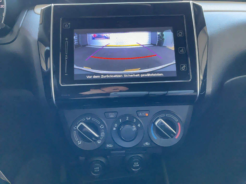 SUZUKI Swift 1.2 Compact+ Hybrid-image-8