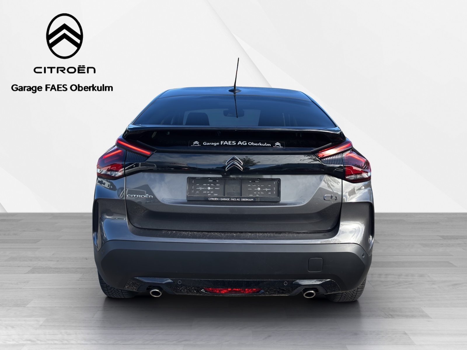CITROEN C4 1.2 PureTech Shine-image-4