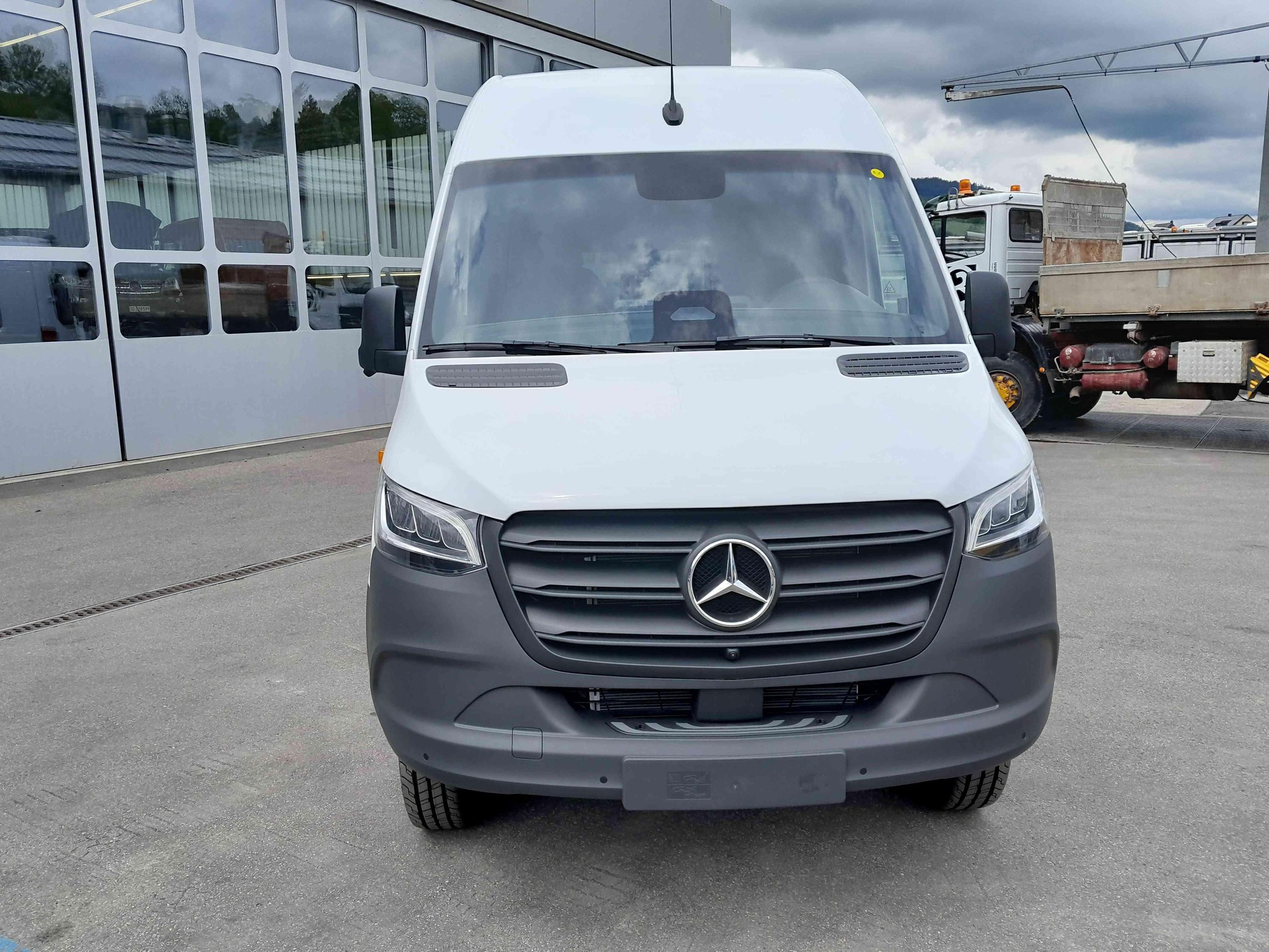 MERCEDES-BENZ Sprinter 519 CDI PRO KA eL 4x4-image-7