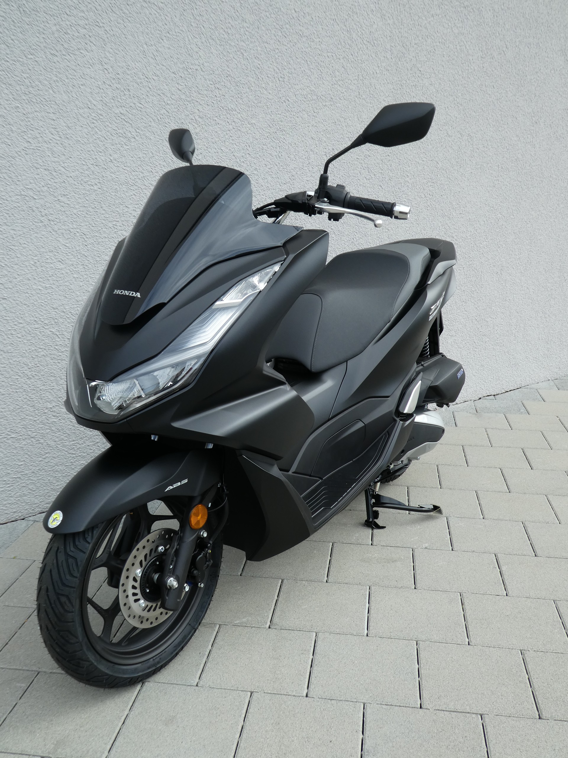 HONDA PCX 125 i ABS-showroom-element-3