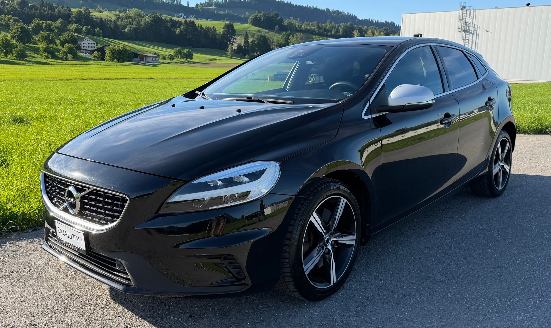 VOLVO V40 D2 R-Design Geartronic