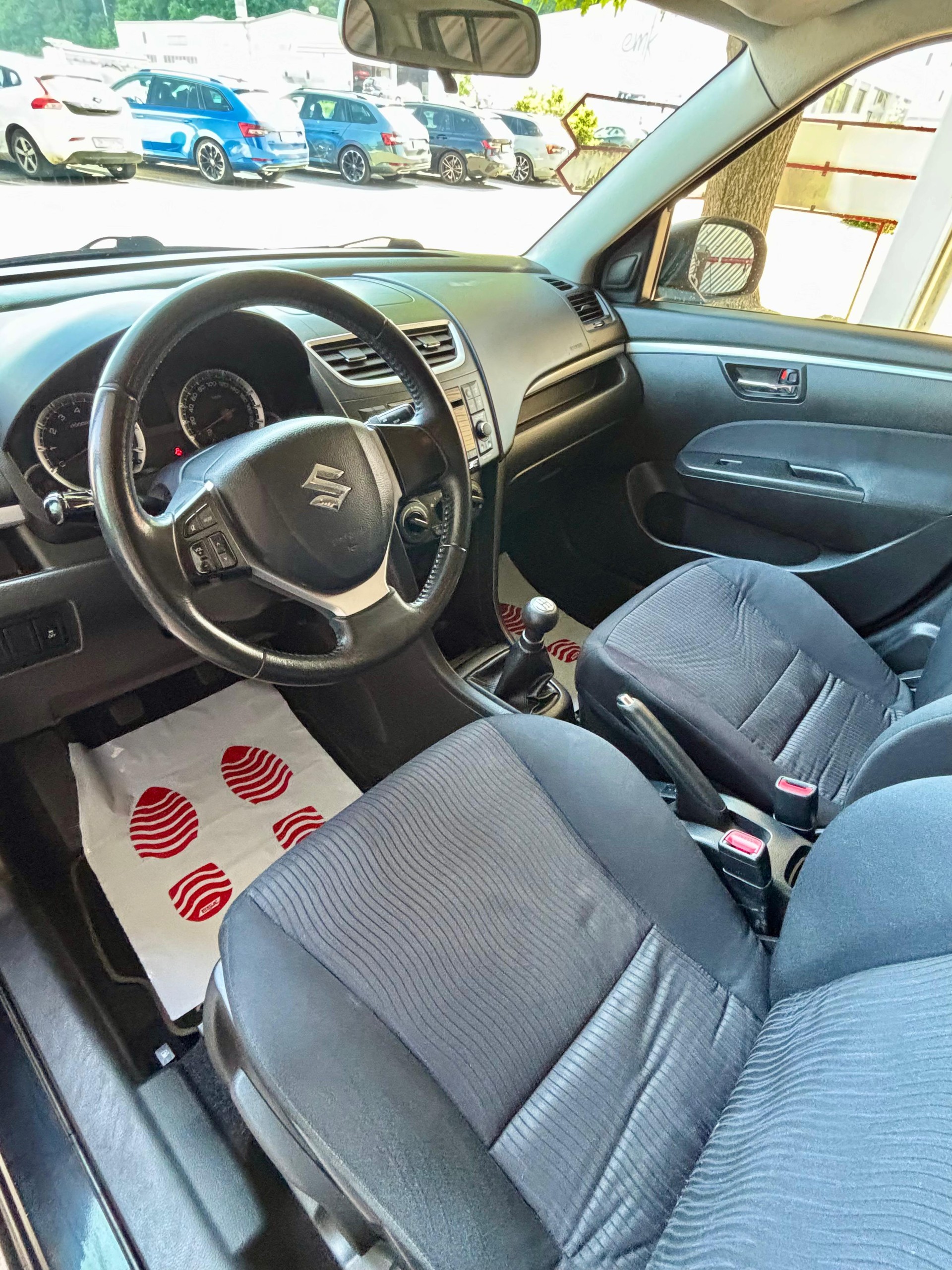 SUZUKI Swift 1.2i 16V GL Top 4x4-image-7