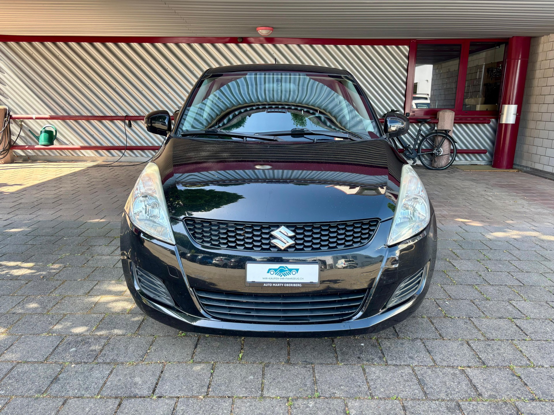 SUZUKI Swift 1.2i 16V GL Top 4x4-showroom-element-1