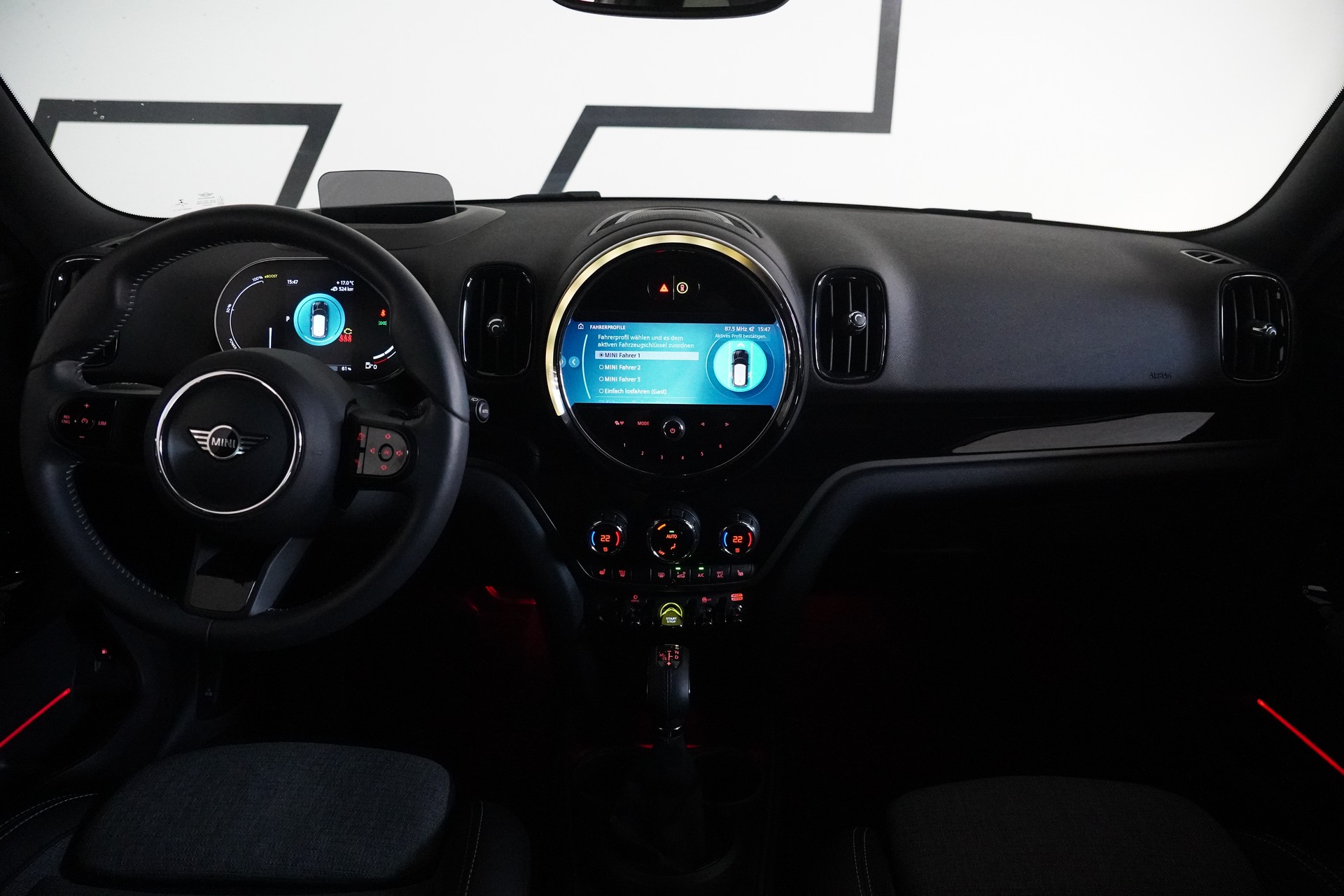 MINI Countryman Cooper SE ALL4 PHEV Steptronic-image-18