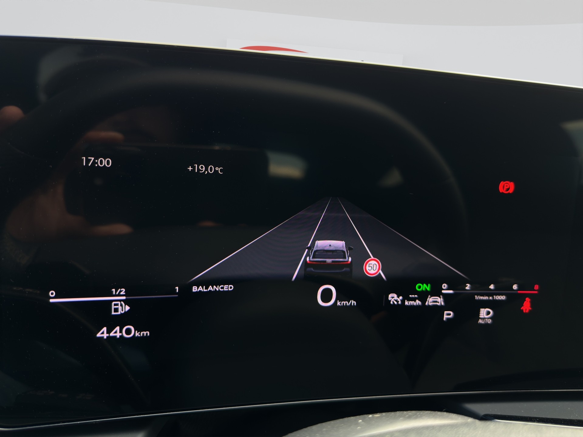 AUDI A5 Avant S-Line TFSI 150 kW Schwarz Optik S tronic-image-10