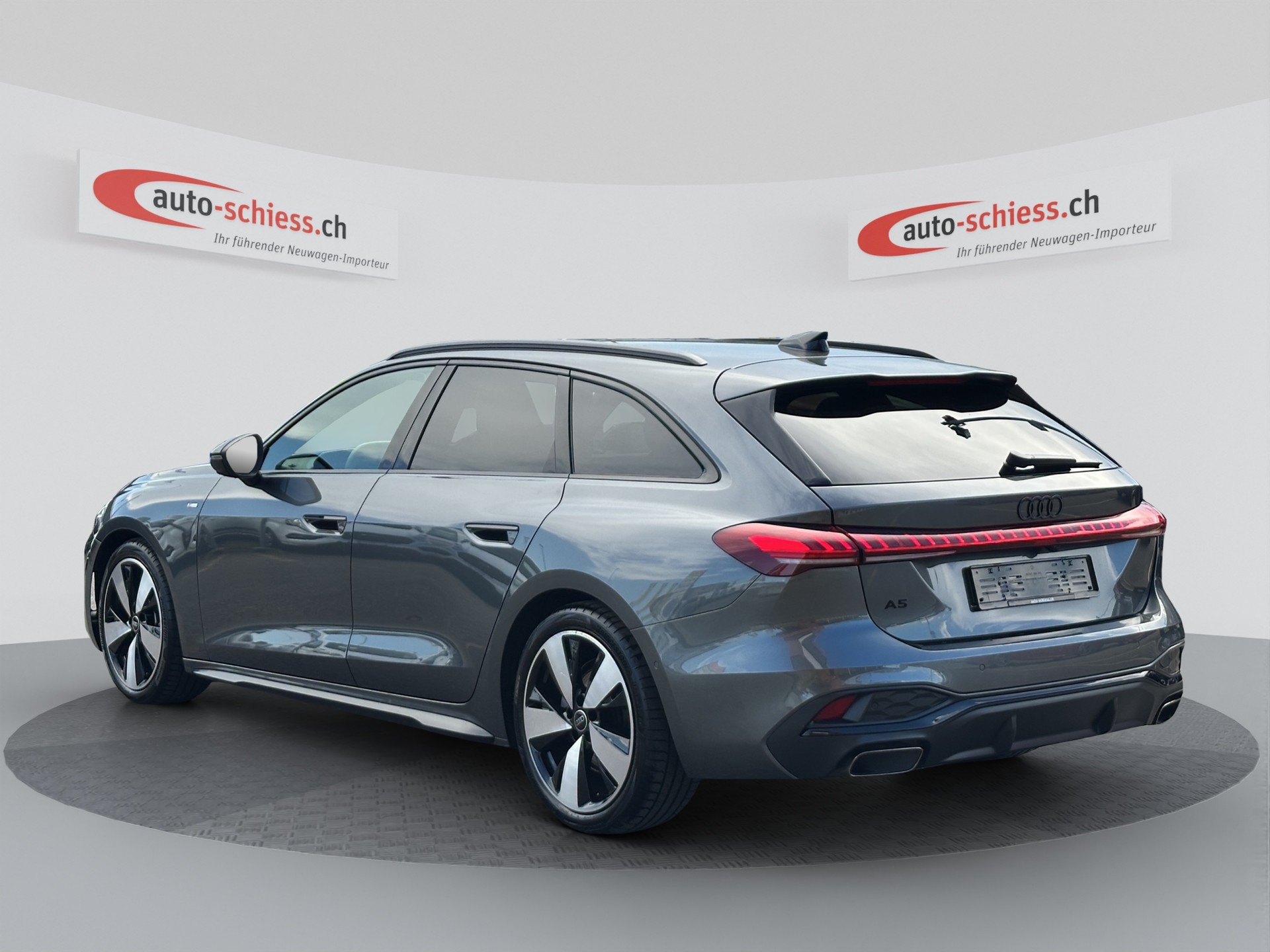 AUDI A5 Avant S-Line TFSI 150 kW Schwarz Optik S tronic-showroom-element-2