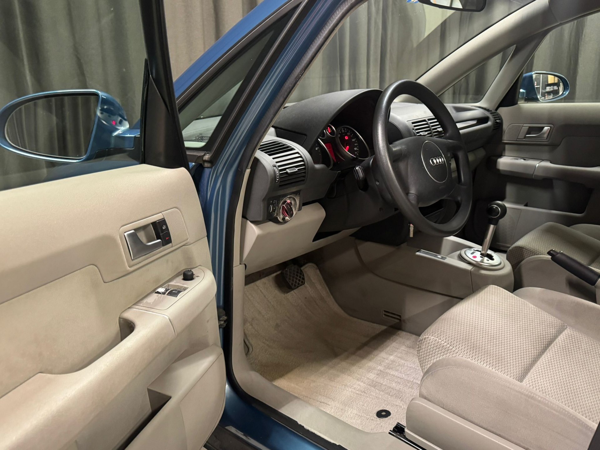 AUDI A2 1.2 TDI Eco-image-13