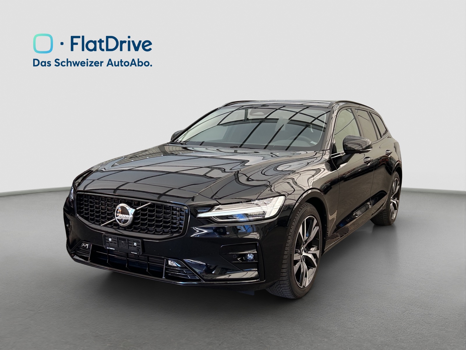 VOLVO V60 B4 Benzin Mild Hybrid Ultra Plus Dark DCT - Anhängevorrichtung - 360°Kamera