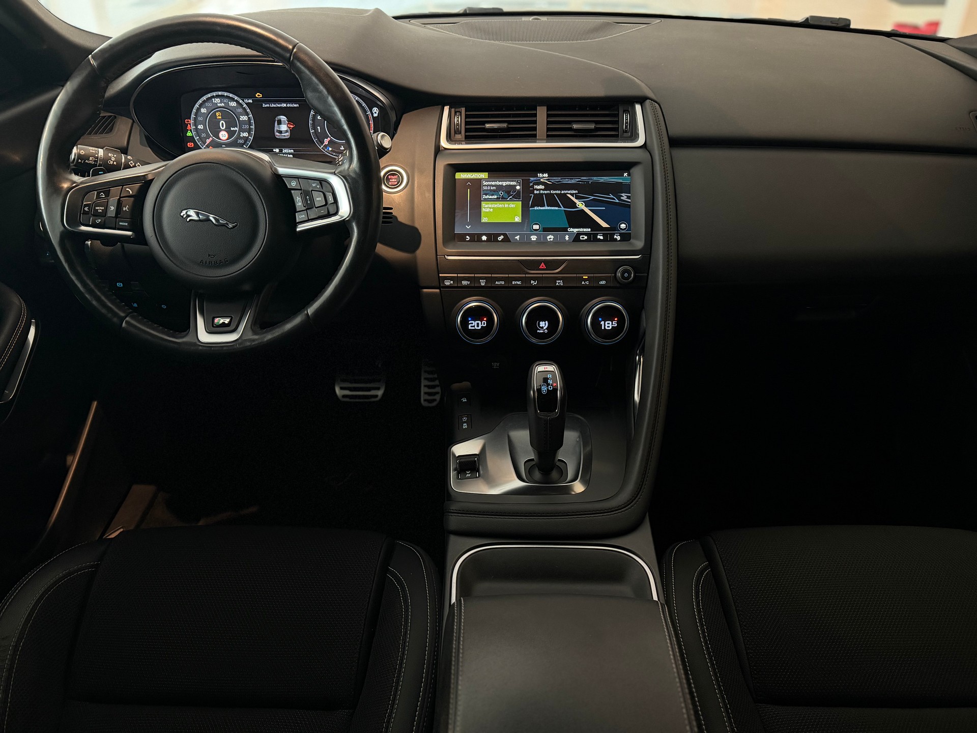 JAGUAR E-Pace 2.0 P250 R-Dynamic SE AWD Automatik **Frisch ab MFK & Service**-image-12