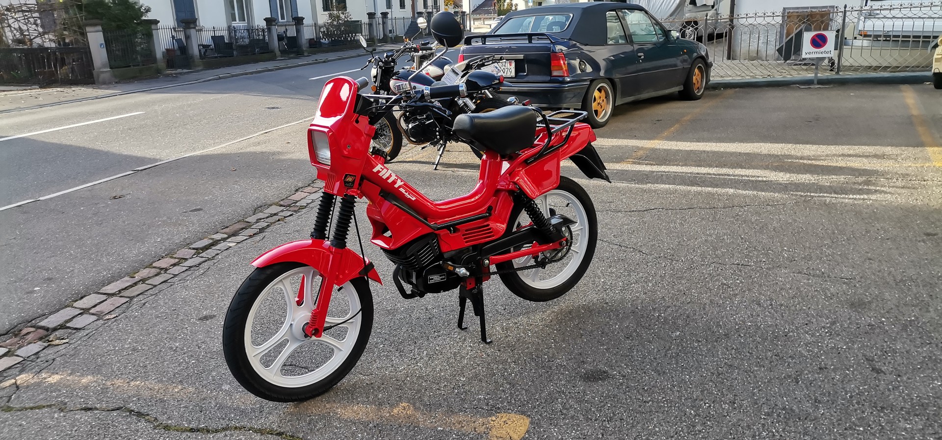 MALAGUTI Fifty Jubiläums Modell-image-1