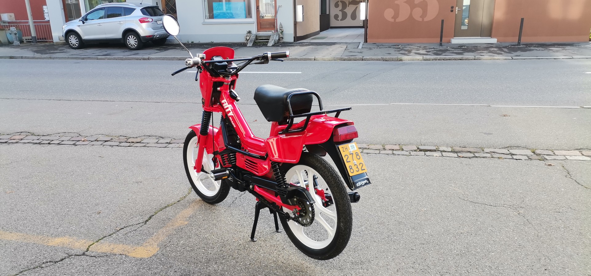 MALAGUTI Fifty Jubiläums Modell-image-5
