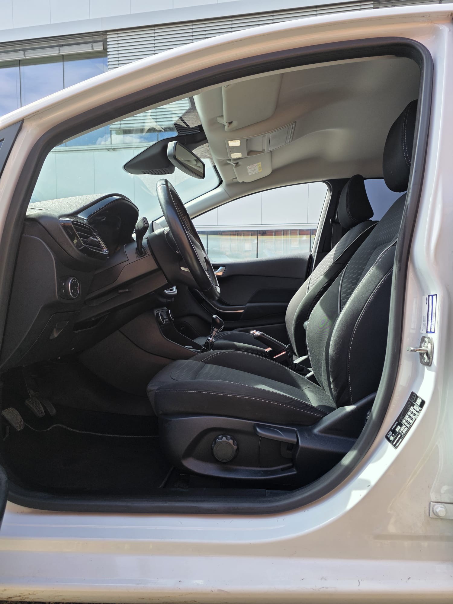 FORD Fiesta 1.0 SCTi Business-image-7