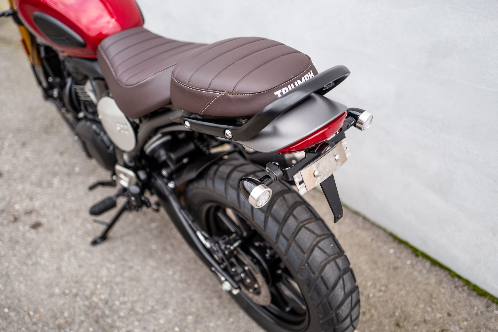 TRIUMPH Scrambler 400 X-image-4