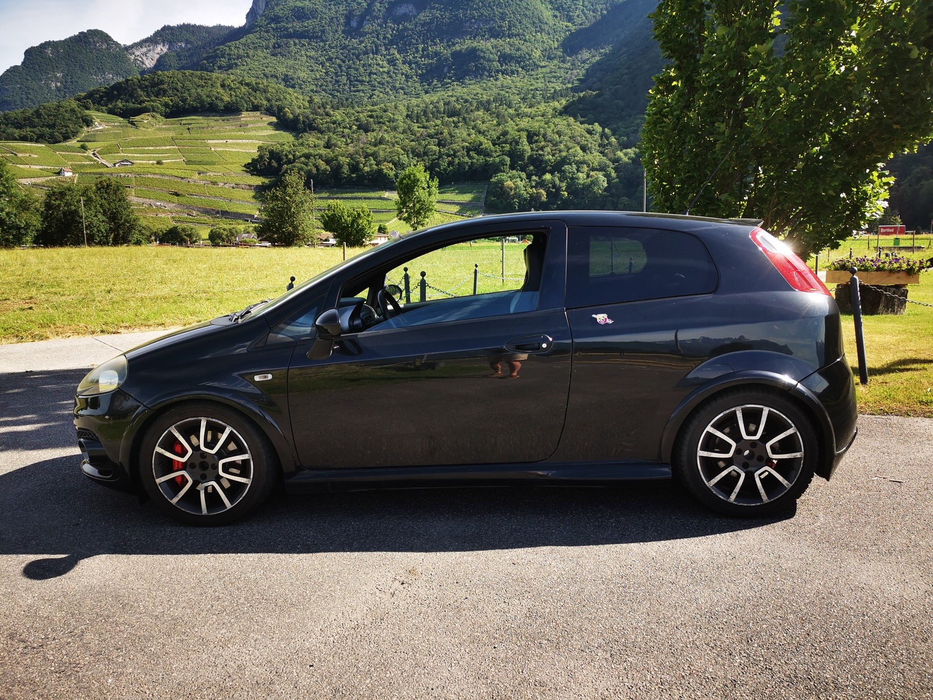 FIAT Punto 1.4 16V Turbo Abarth-image-3