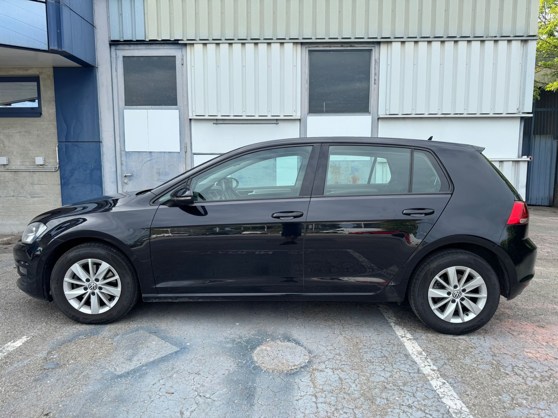 VW Golf 1.4 TSI Comfortline-showroom-element-1
