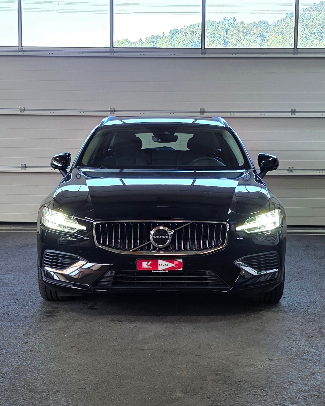 VOLVO V60 T6 eAWD Plug in Hybrid Plus Bright Geartronic *Sitz-&Lenkradheizung* LaneAssist&ACC*-image-7