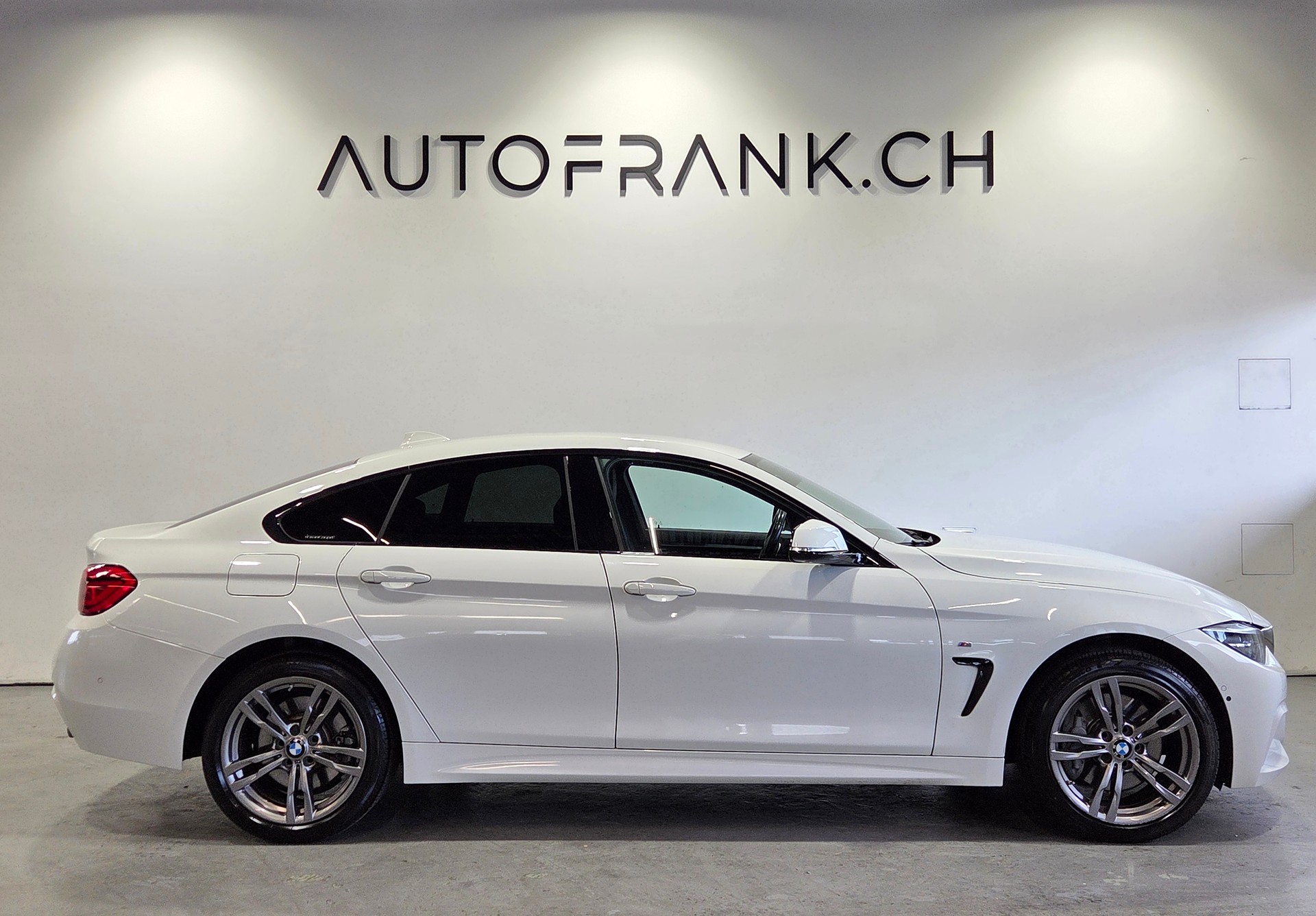BMW 440i xDrive M-Sport Gran Coupé-showroom-element-1