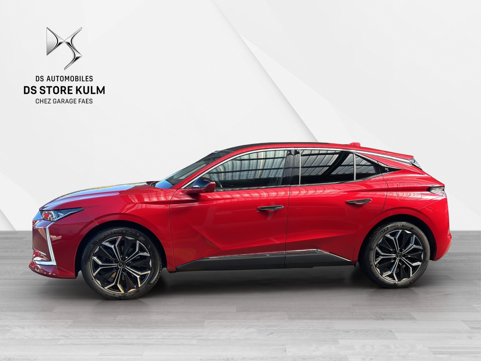 DS AUTOMOBILES DS4 1.6 E-Tense Bastille Limousine-showroom-element-2