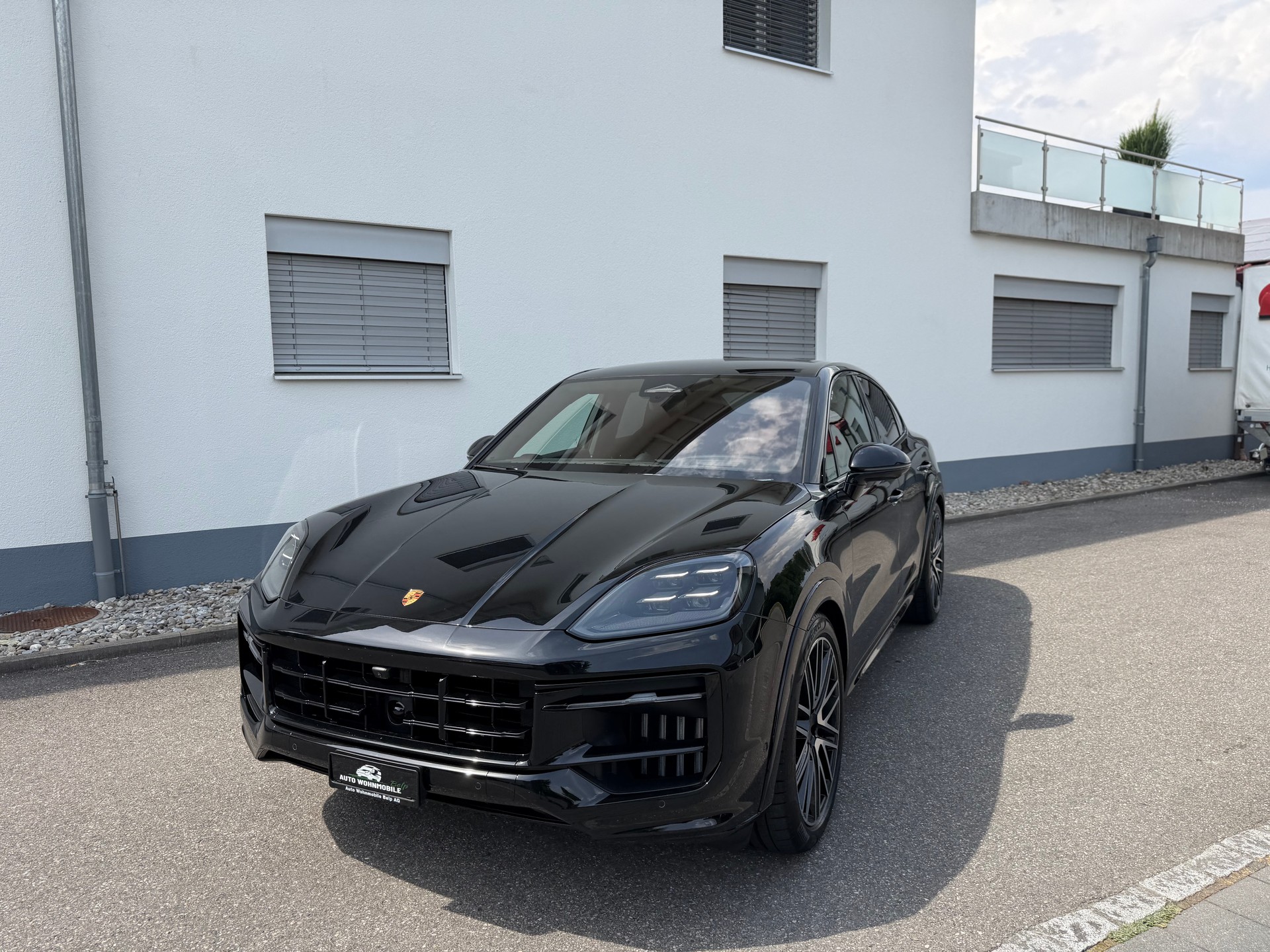 PORSCHE Cayenne Coupé GTS Tiptronic-image-9