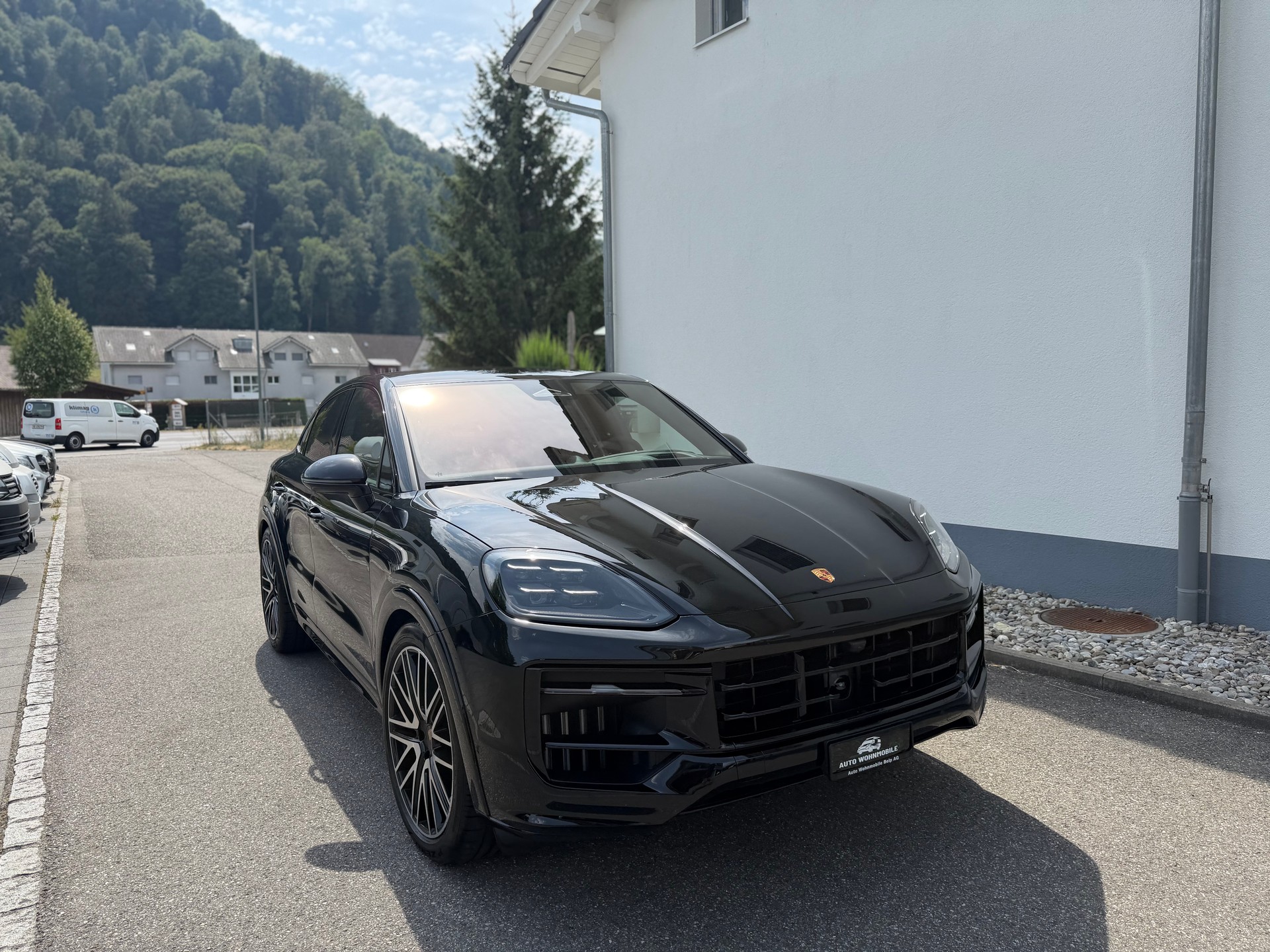 PORSCHE Cayenne Coupé GTS Tiptronic-showroom-element-1