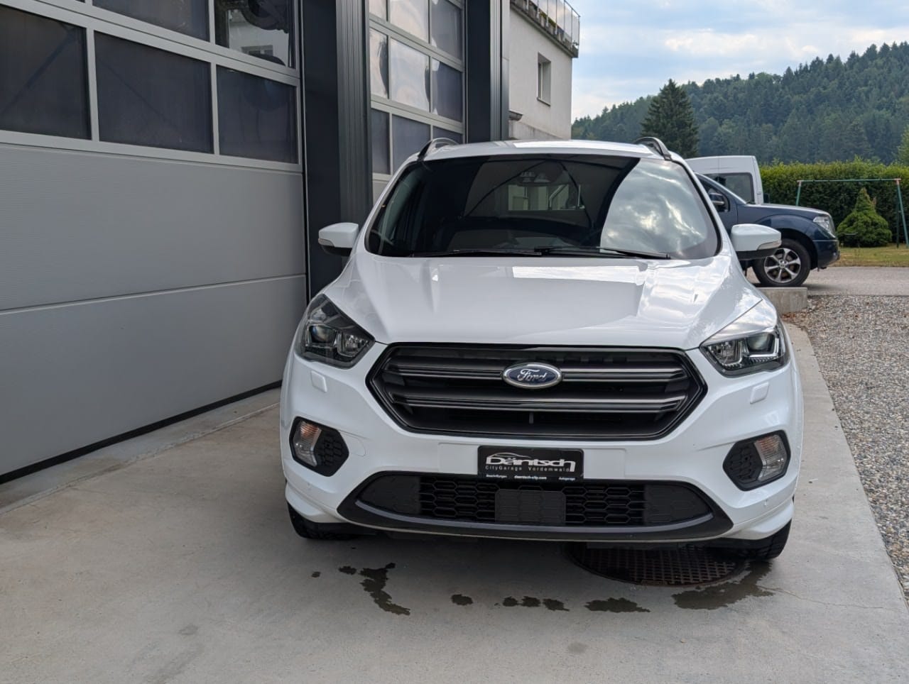 FORD Kuga 2.0 TDCi ST Line 4WD PowerShift-image-2