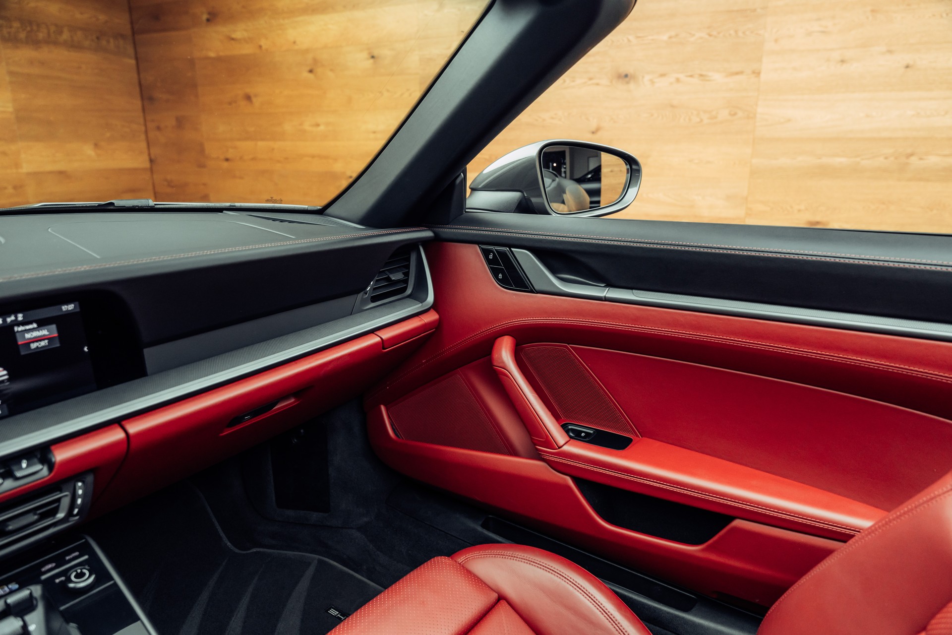 PORSCHE 911 Carrera 4 Cabriolet PDK-image-19