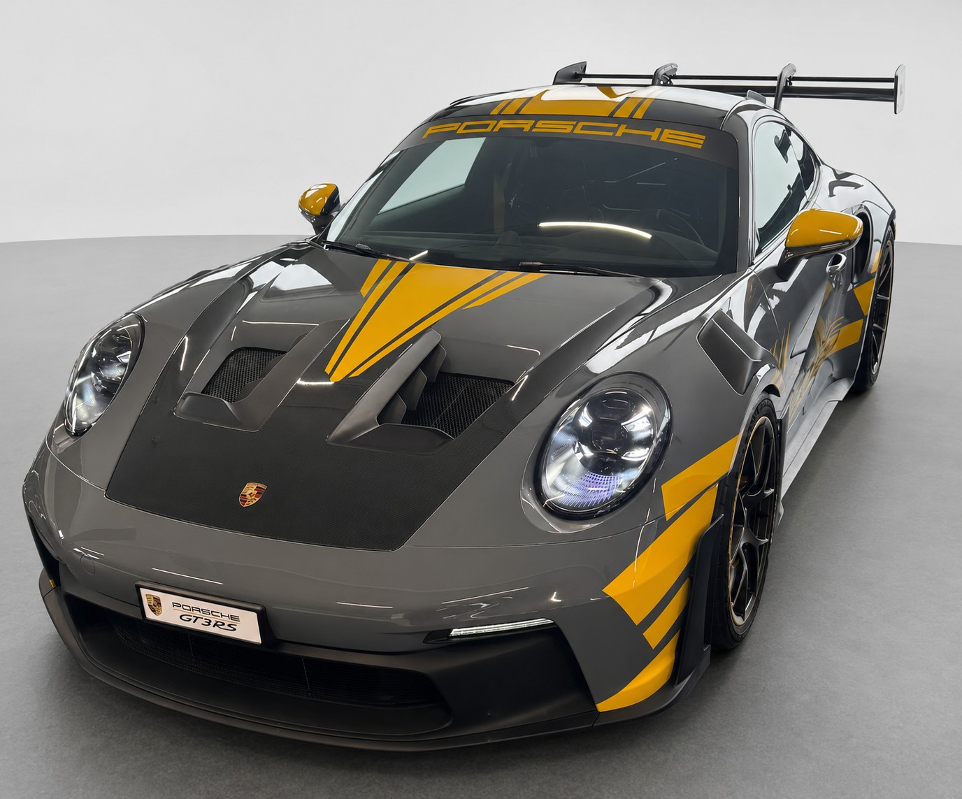 PORSCHE PORSCHE (992) GT3 RS • Weissach • MwSt.