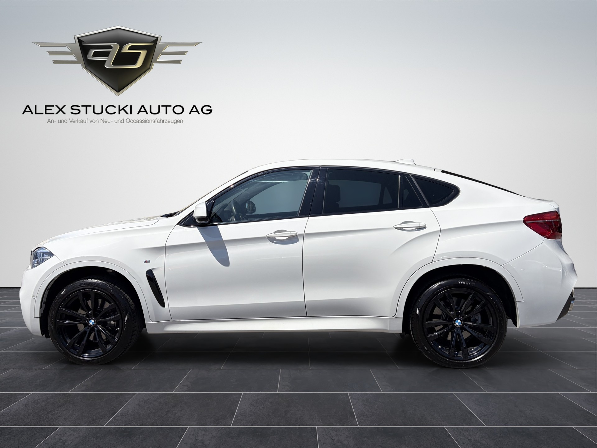 BMW X6 xDrive 40d Pure M Sport Steptronic-image-4