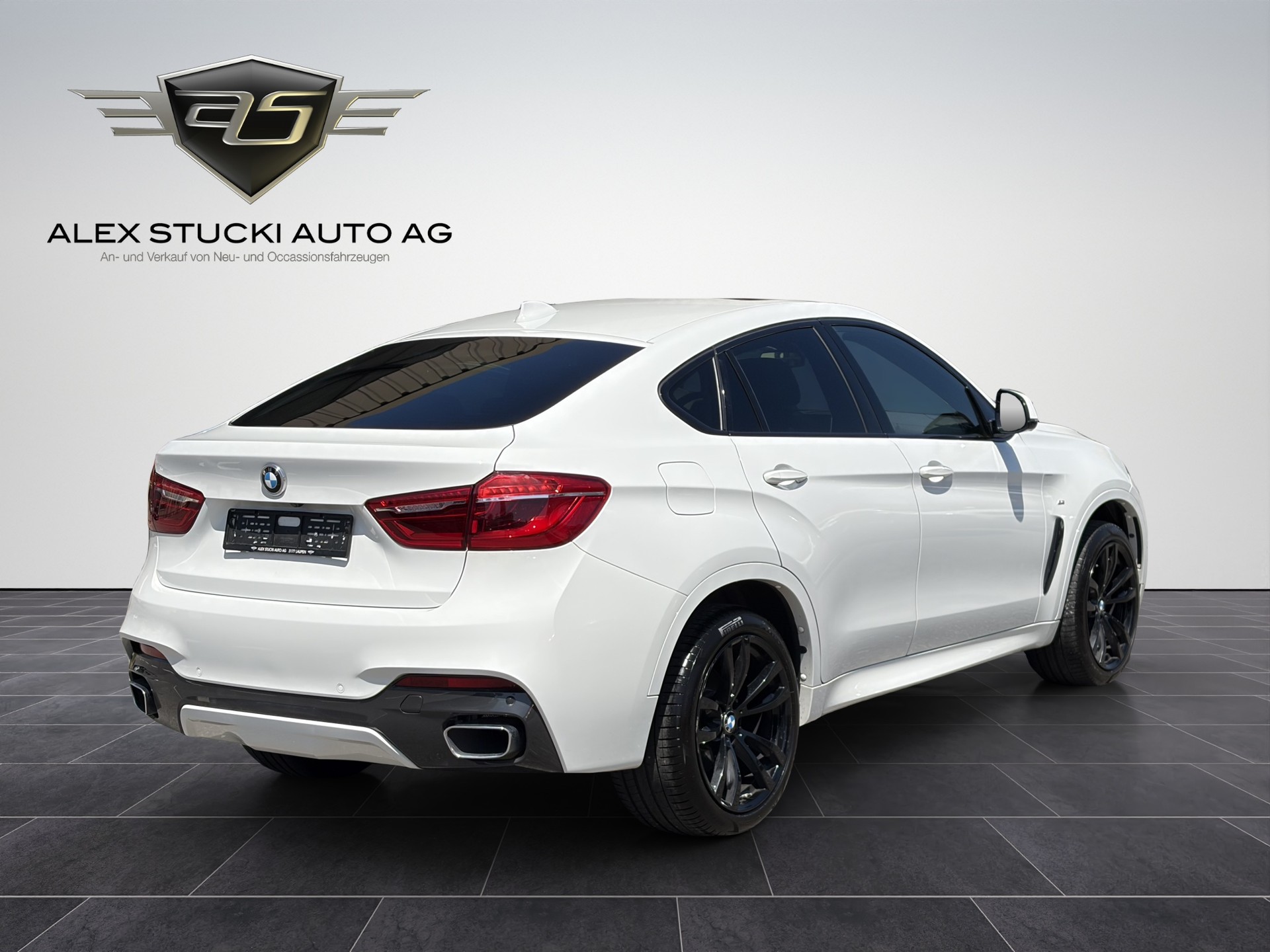 BMW X6 xDrive 40d Pure M Sport Steptronic-image-5