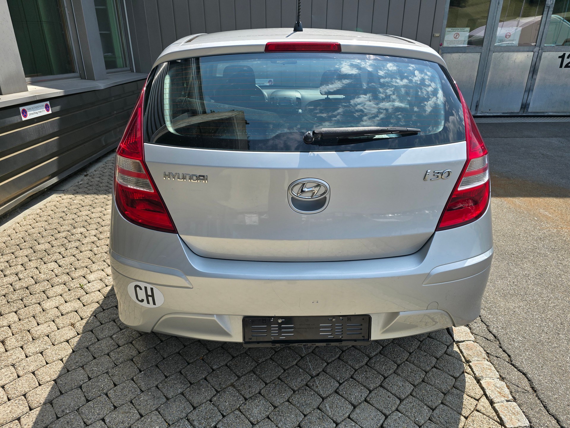 HYUNDAI i30 1.4 Comfort-image-3