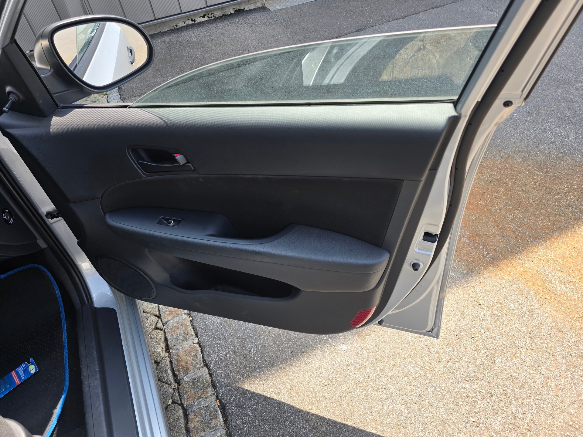 HYUNDAI i30 1.4 Comfort-image-13