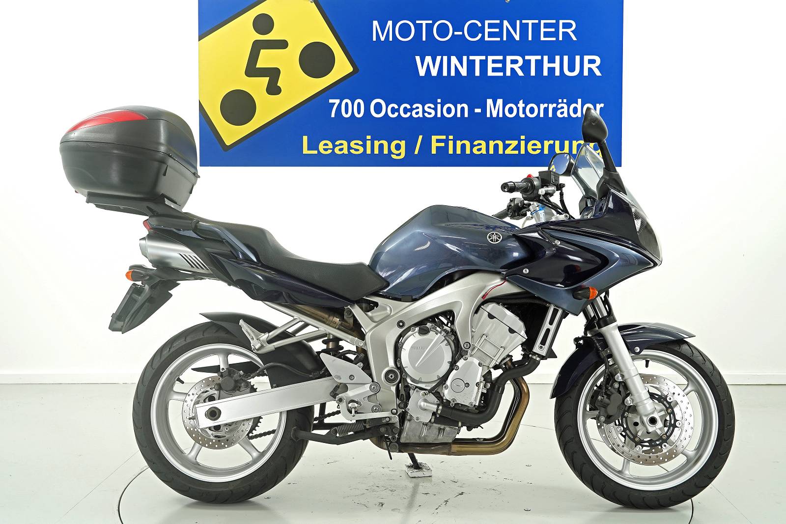 YAMAHA FZ6-S-image-0