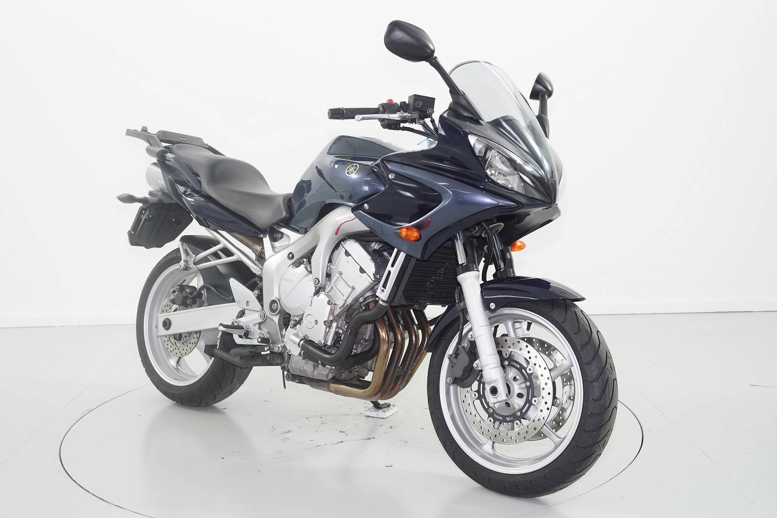 YAMAHA FZ6-S-image-1