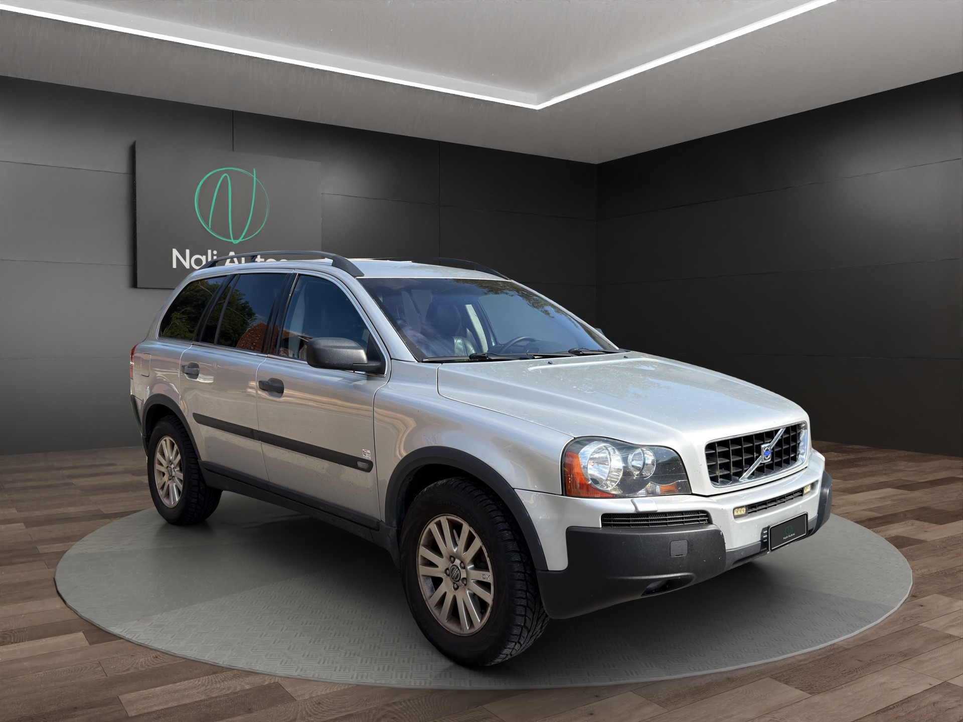 VOLVO XC90 2.5T AWD Geartronic-showroom-element-1
