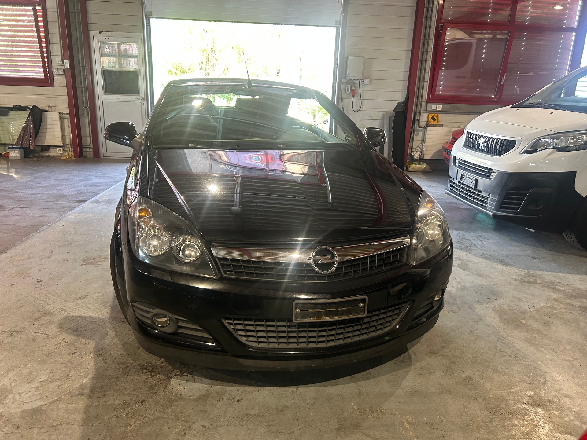 OPEL ASTRA-image-1